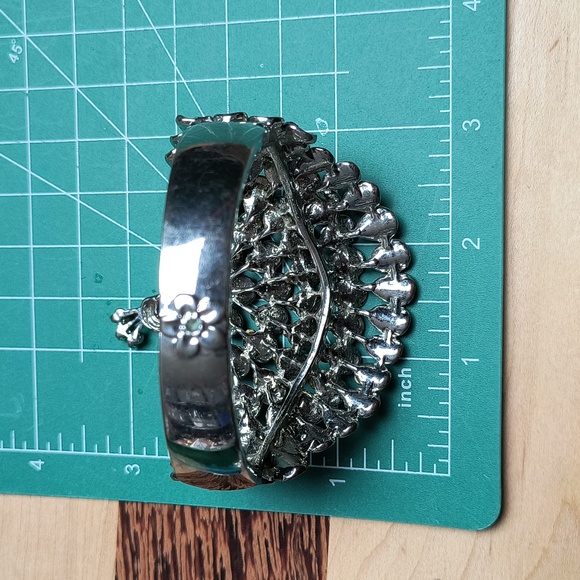 Inged Bracelet Fashion Rhinestone Enamel Black & Grey Metallic - Picture 14 of 16